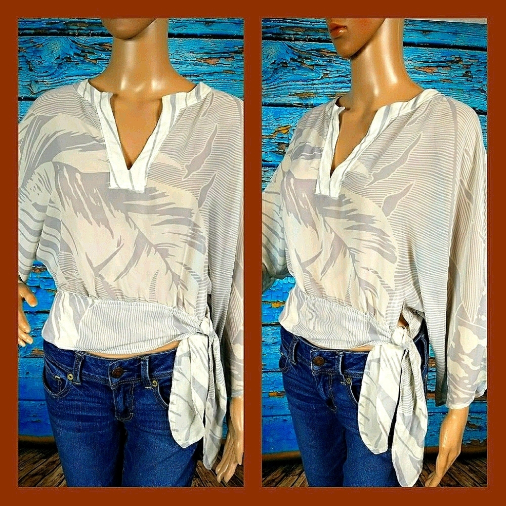 New York & Company Top Size XS